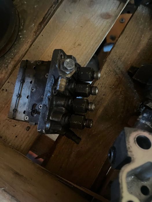 Pompa wtryskowa do silnika Kubota V1505D