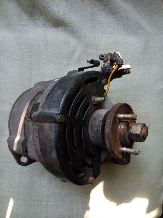 Alternator Fiat 126p