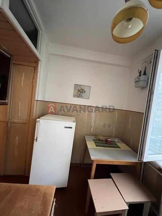 Сдам затишну 2 к. квартиру(На довгий термін)Космос