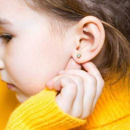 Прокол вуха, Троєщина