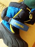 Сапожки утепленные непромокаемые для мальчика от SOREL