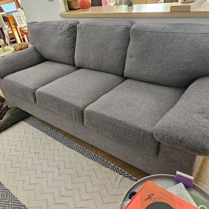 Sofá 3 lugares cizento