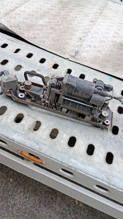 Bmw e61 kompresor nivo  sprawny gwarancja