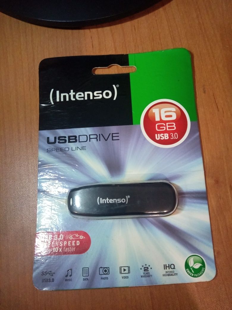 Флешка Intenso 3.0 / 16gb