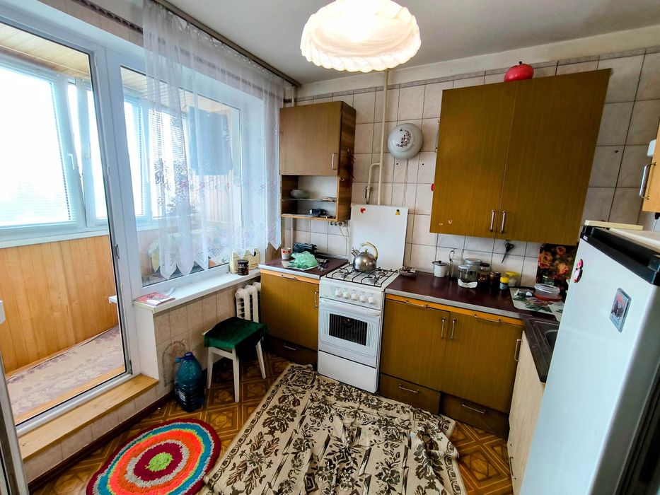 Продам  1-кімнатну , Дніпровський, Березняки, проспект Тичини 20 А,