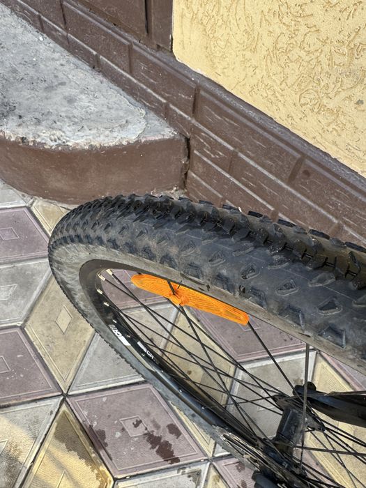 Продам велосипед Giant Revel 29