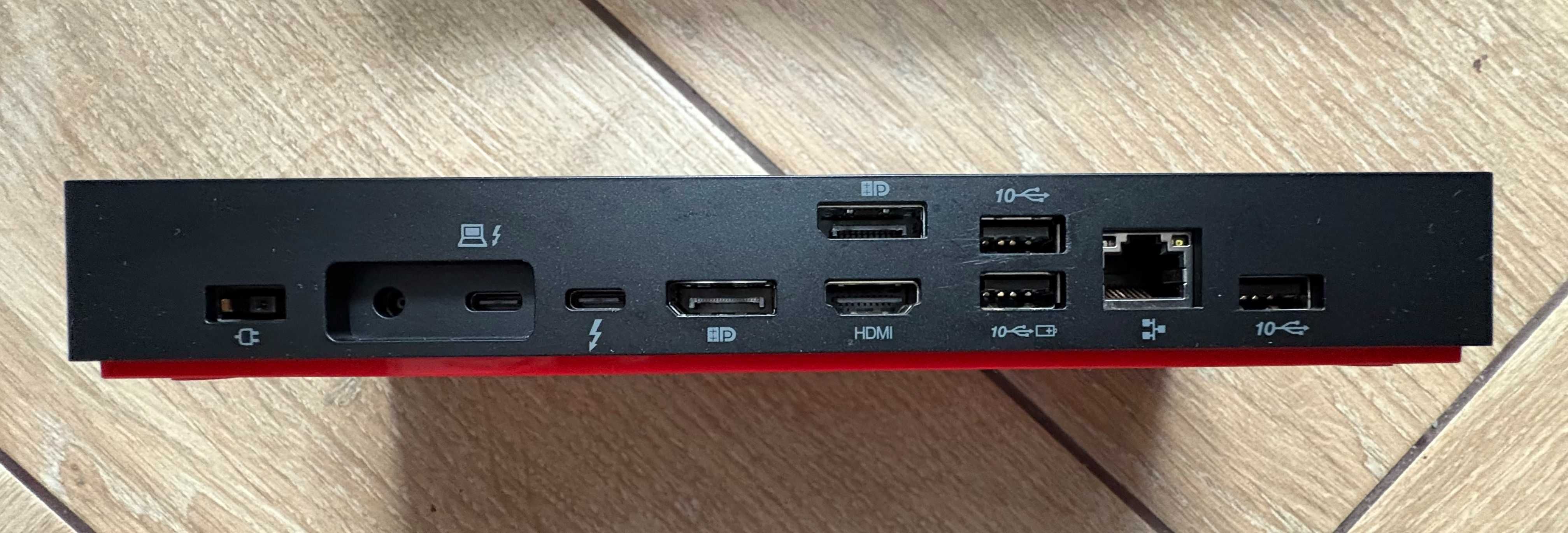 Lenovo ThinkPad Thunderbolt 4 Workstation Dock 300W