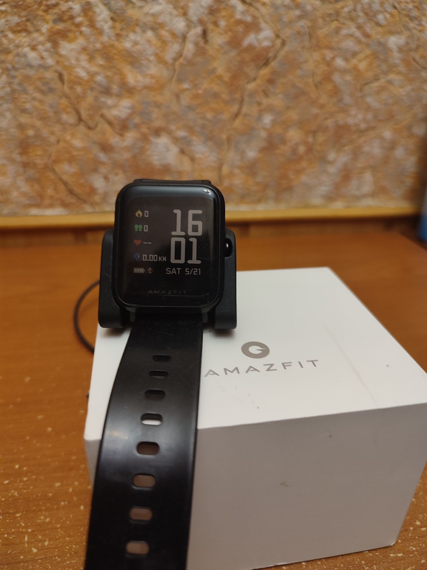 Продам Amazfit Bip