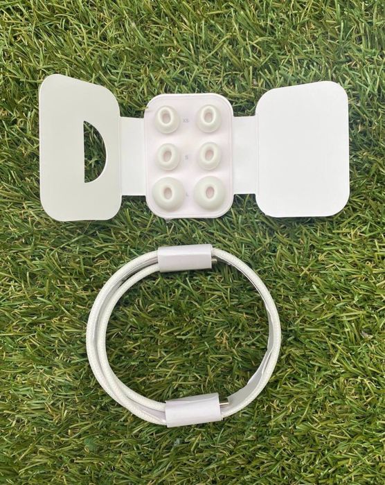 Apple AirPods Pro 2 (NOVOS)