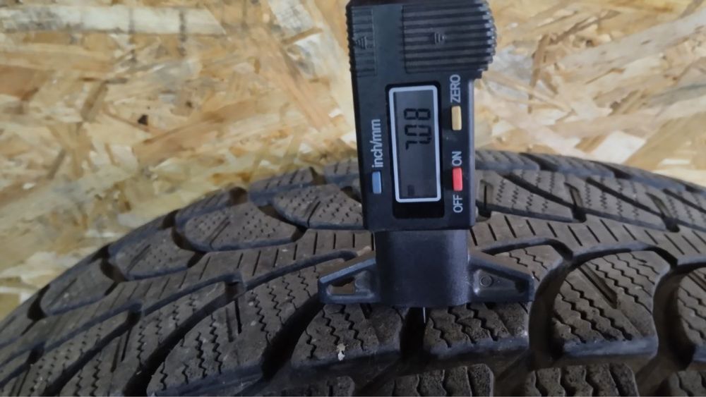 Диски 5х120 R19 BMW X5 F15. Шини зимові Bridgestone 255/50/R19