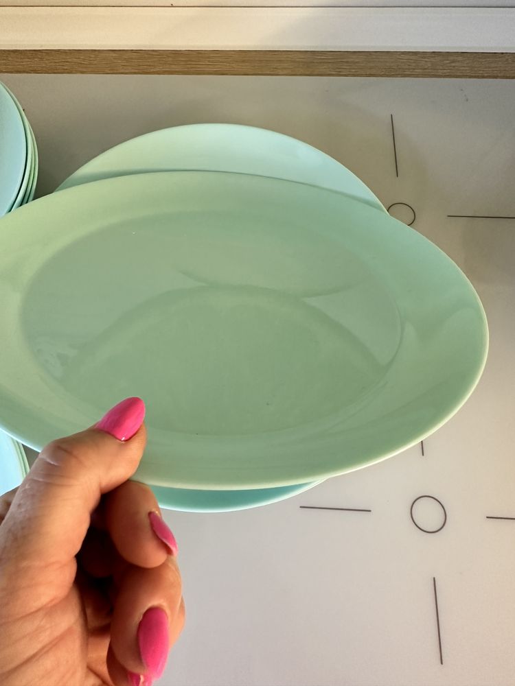 Zestaw telerzy Ikea dla 4 osób kolor miętowy