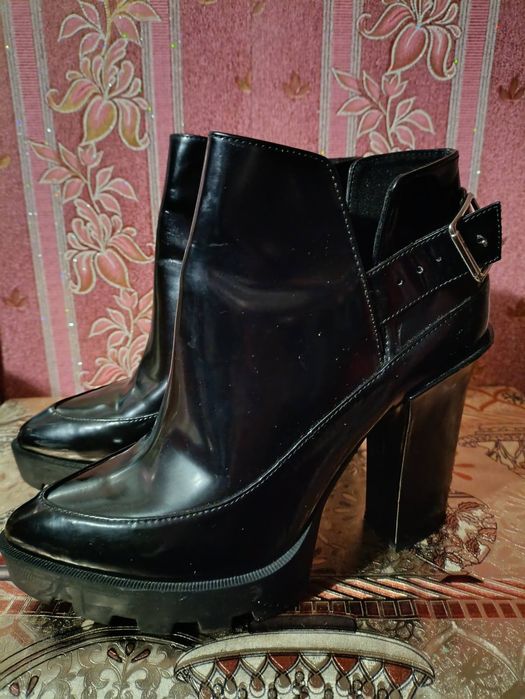 Ботильоны,ботинки,полуботинки Zara
