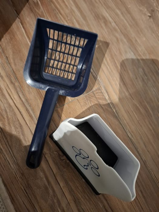 Trixie łopatka do kuwety ze stojakiem