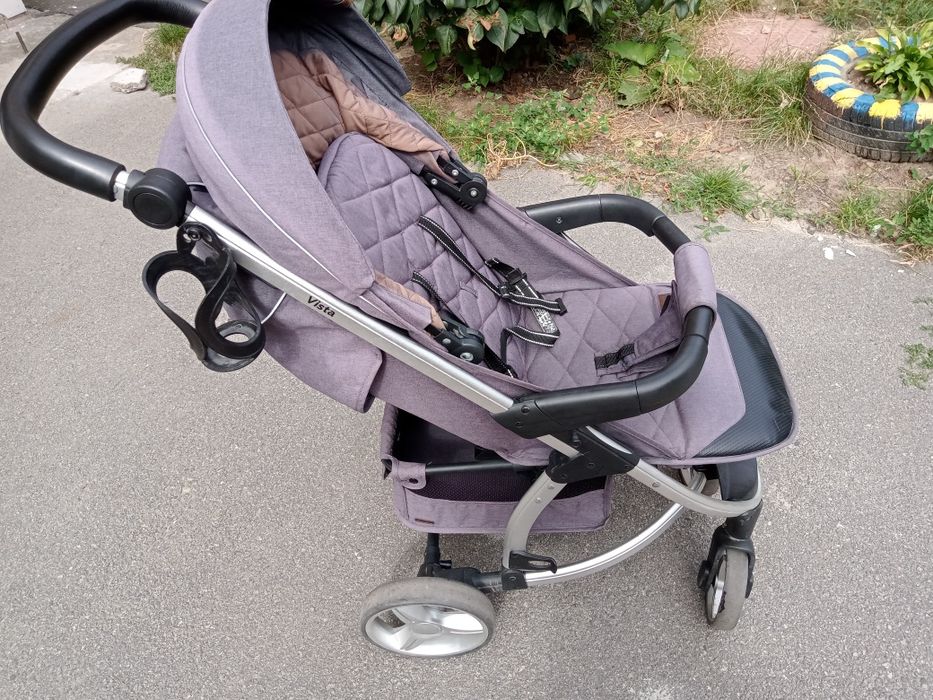 Прогулянкова коляска Carrello Vista