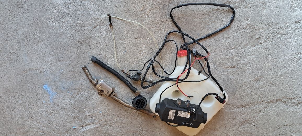 Webasto ogrzewanie postojowe kamper eberspacher 12V 2,2kw