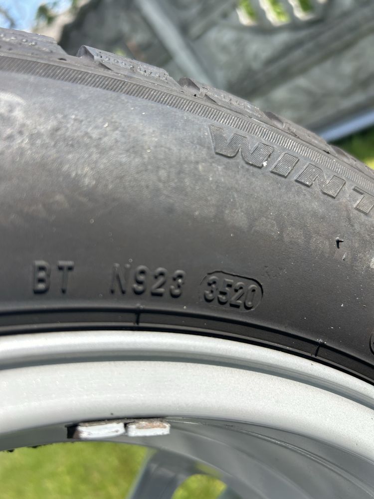 Комплект дисків з гумою 215/55 R16 5x108