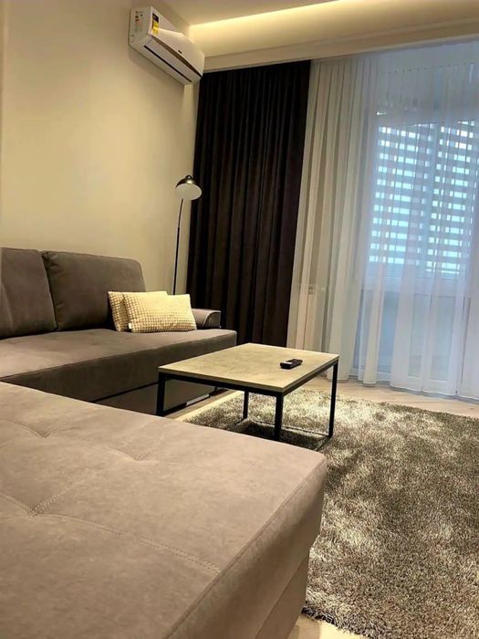 2к квартира біля центрального парку. Газ!