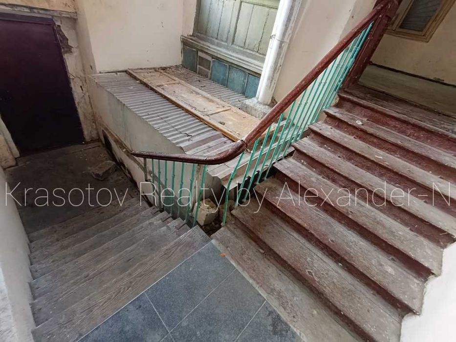 Бунина: продам недорого 5 к квартиру 138 кв. м в историческом центре!