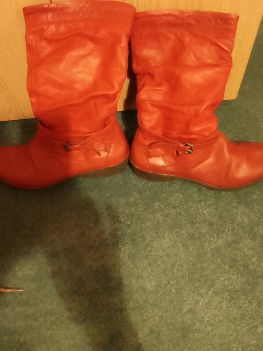 Kozaczki damskie czerwone