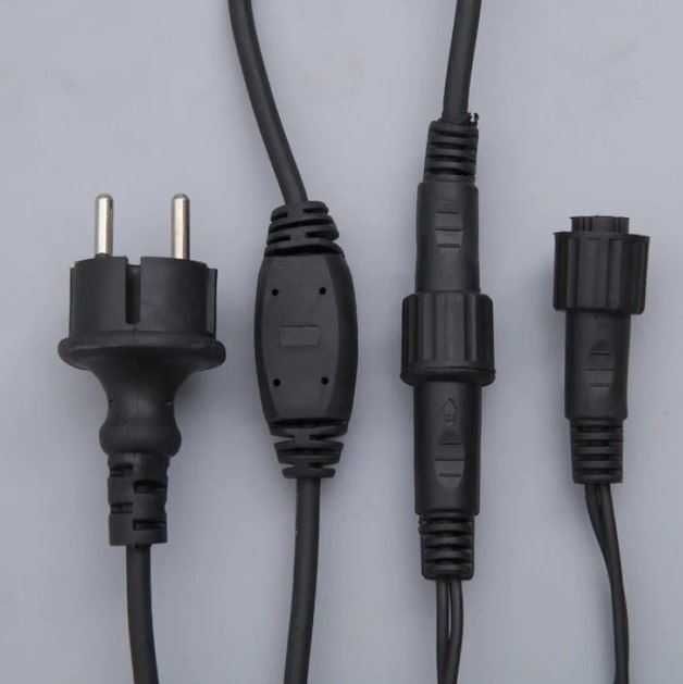 Вулична LED-гірлянда потужна 10м 100 діодів IP65 220В каучуковий дріт