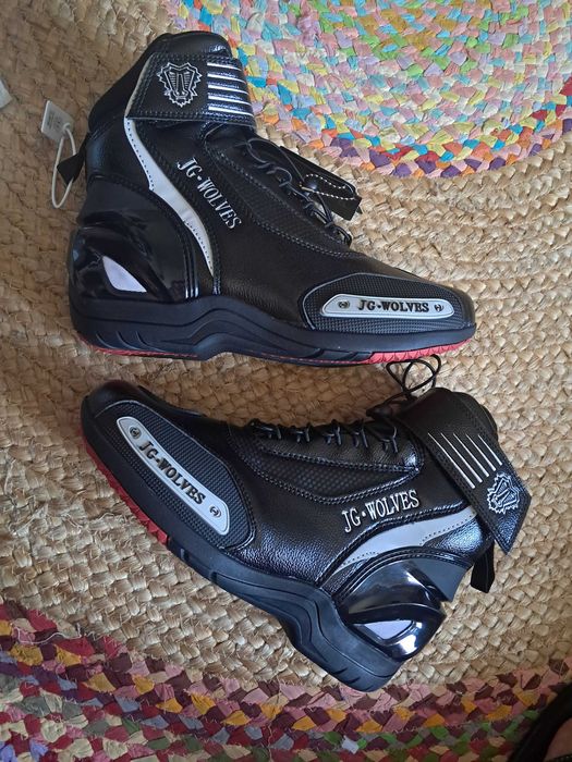 Botas motard novas