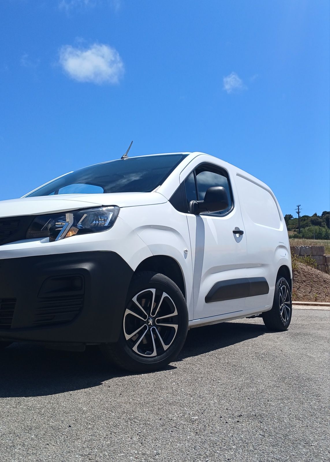 Peugeot partner novo modelo excelente