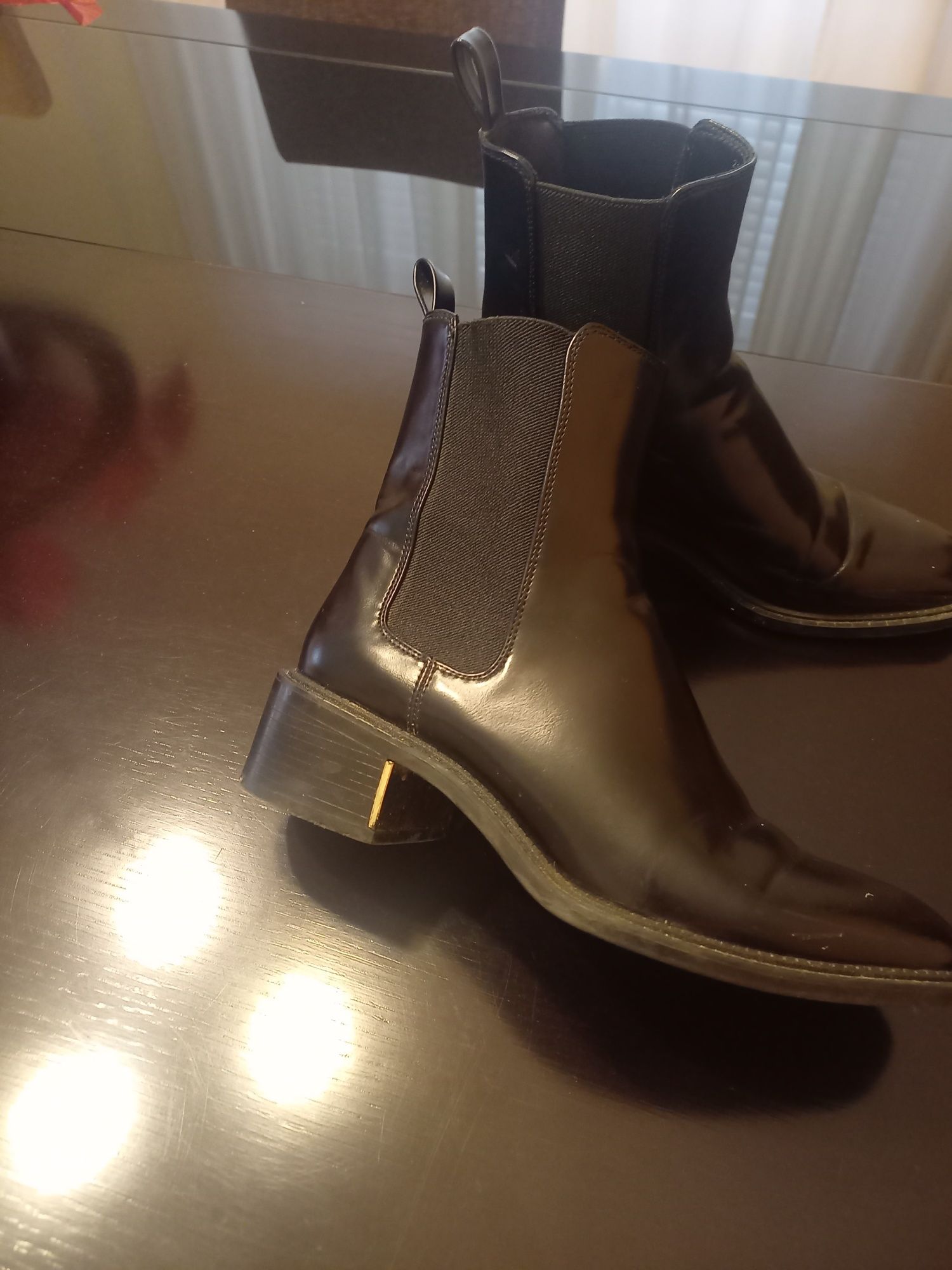Botas pretas Zara