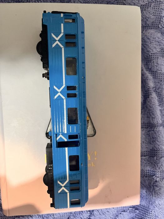 Вагон метро/ потяга, залізна мініатюра