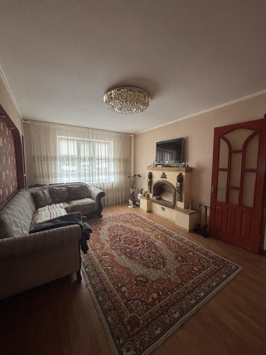 Продам одноповерховий будинок Ізюм,  район нефтяник