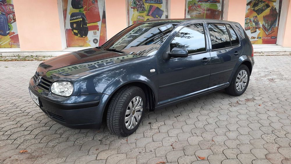 Volkswagen Golf 2001 р