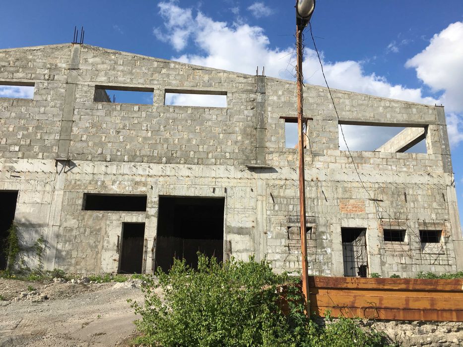 Незавершене будівництво