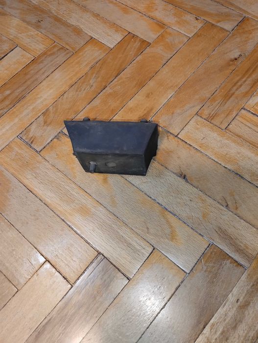 Футорки против забрызгивания маслом