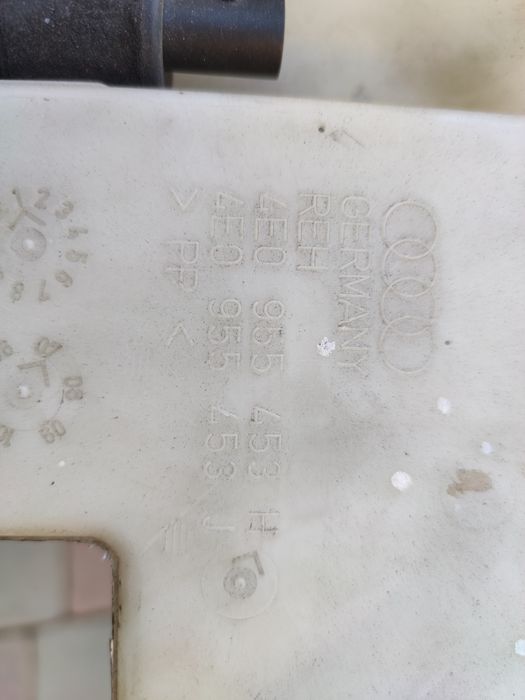 Бачок омивача Audi a8 d3 бачок омывателя лобового стекла 4e0955453 H