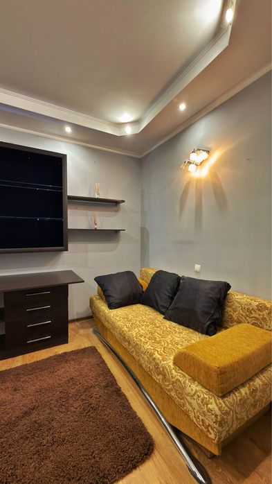 2х кімнатна частина будинку, р-н. НБ-2