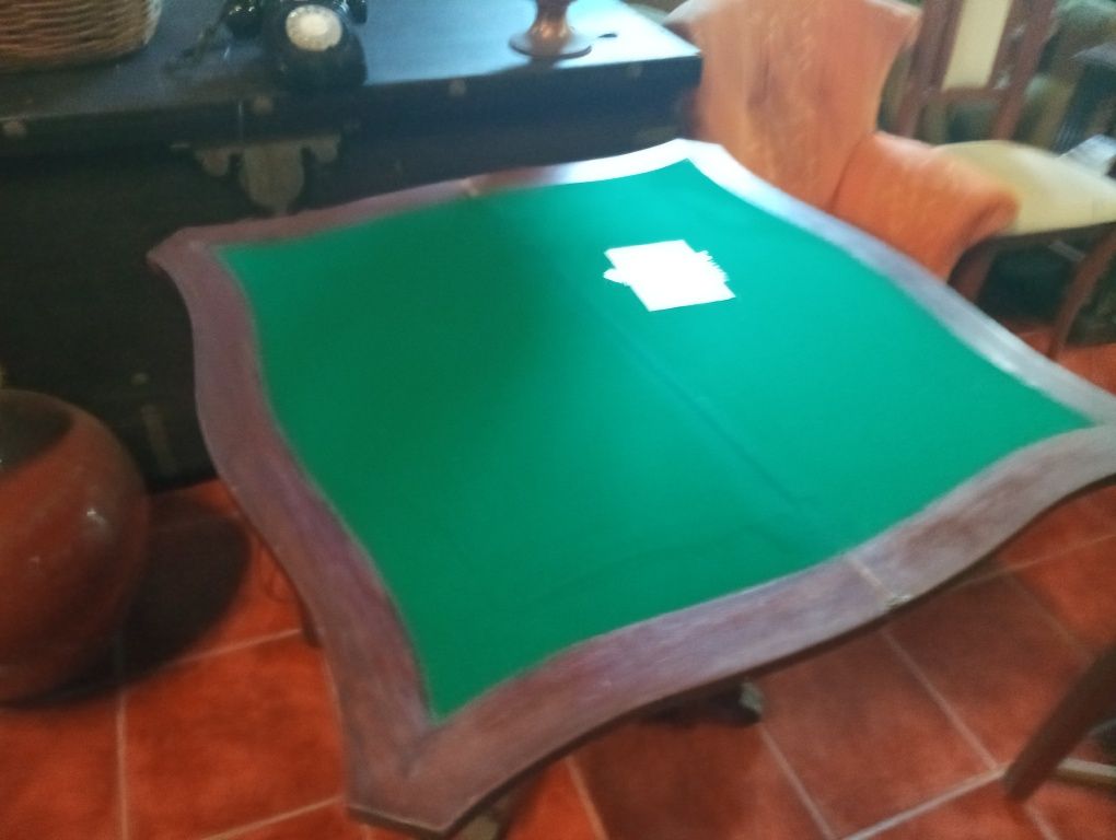 Recheio de loja de antiguidades