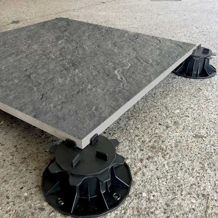 Płyta tarasowa RESZTKI.  60cm*60cm grubość 2cm 5,75 m2