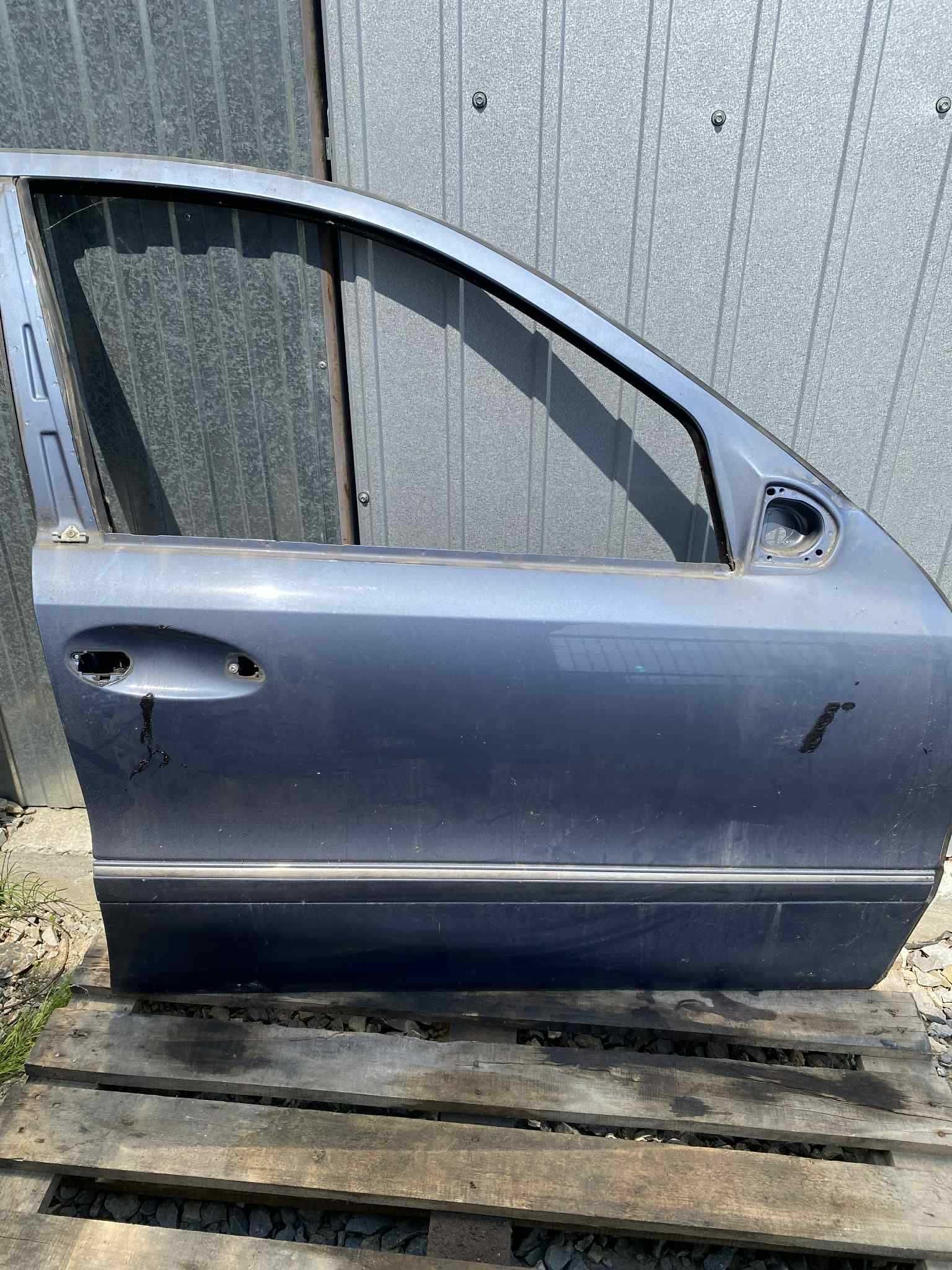 komplet drzwi do mercedesa w211
