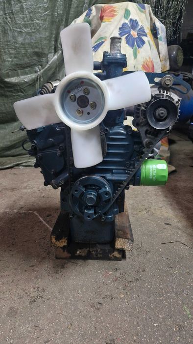 Silnik kubota d722