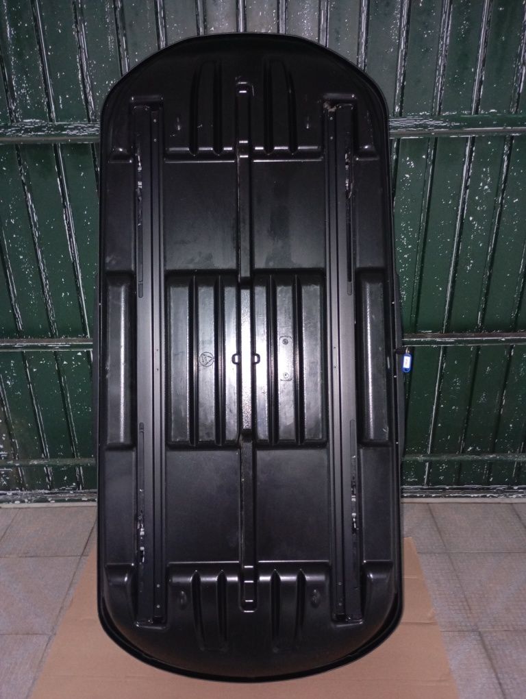 Mala Tejadilho 200 L Thule