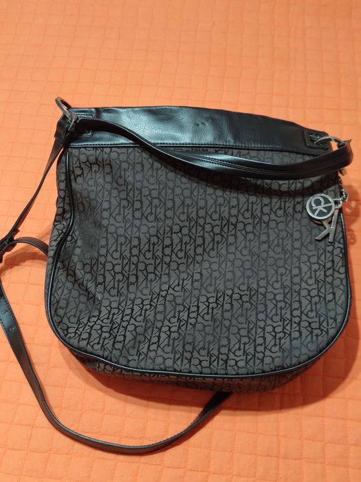 Mala Carteira Calvin Klein