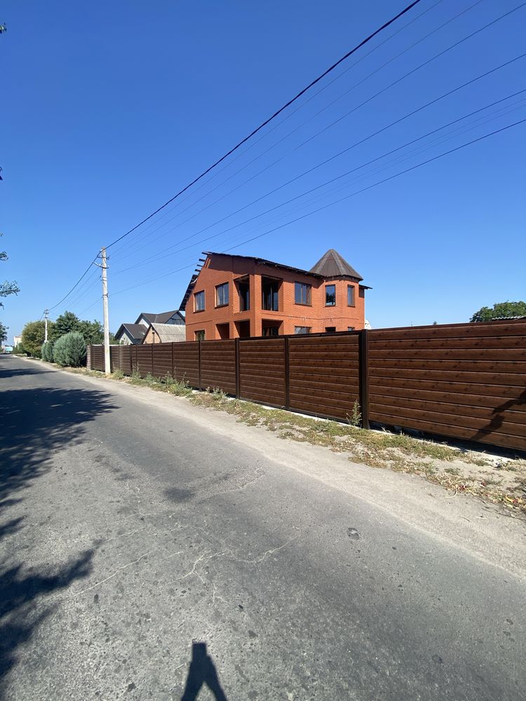 Продам будинок на Піщаному масиві
