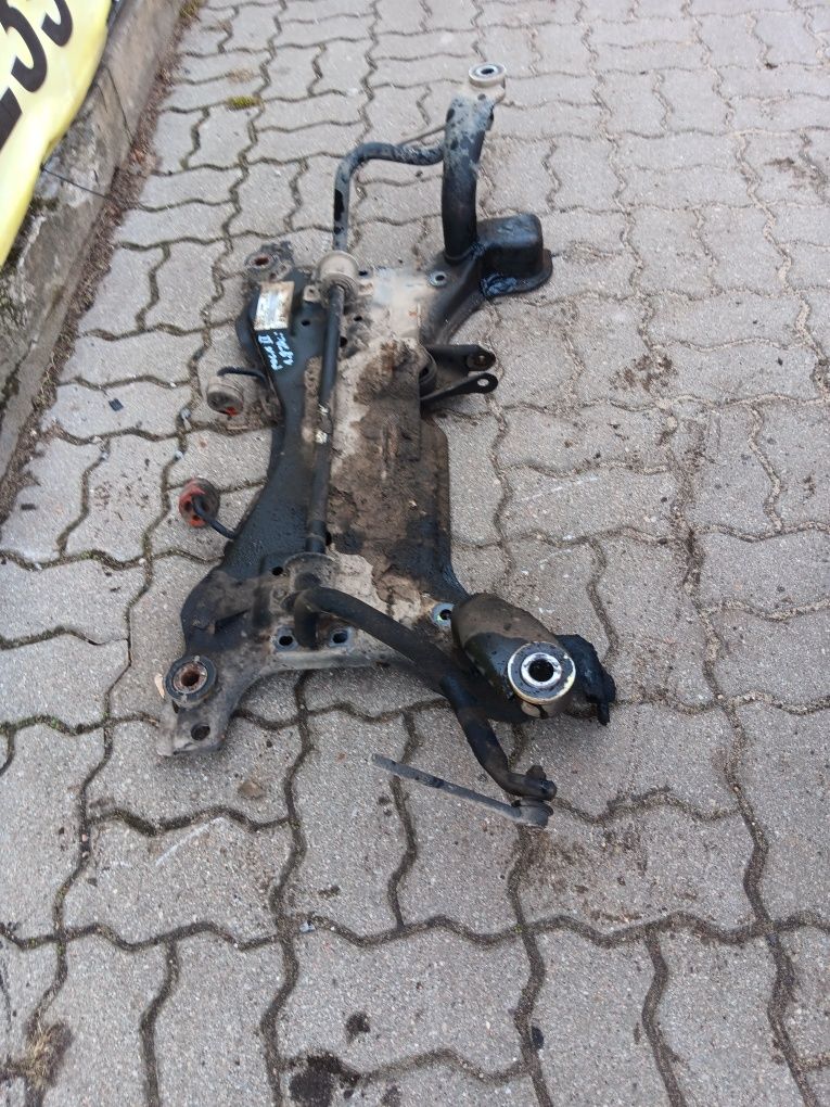 Ford Mondeo mk2 II sanki ława trawerza belka kołyska pod silnik przód
