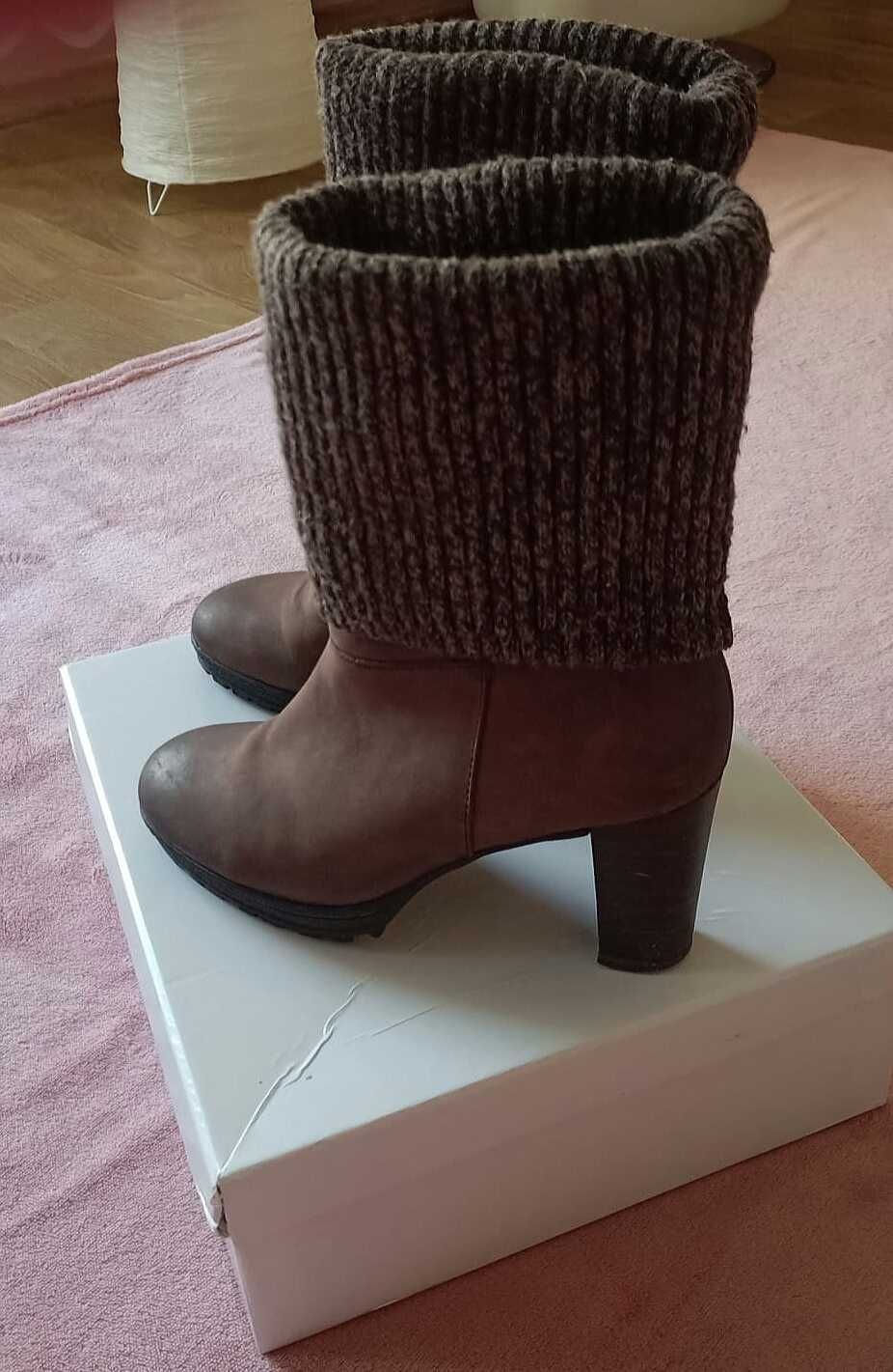 Buty Clarks Botki skórzane