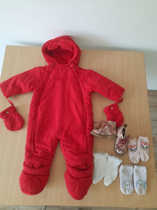 Kombinezon rozmiar 74 + buciki Zara r.18