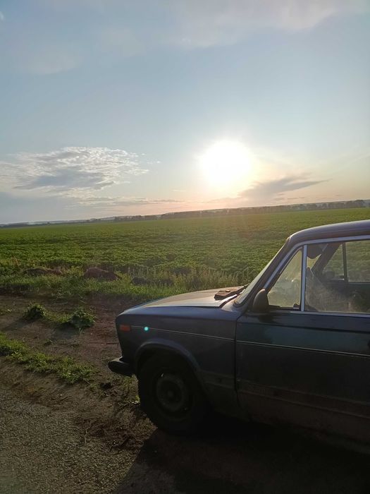 Продам машину 6тьрку