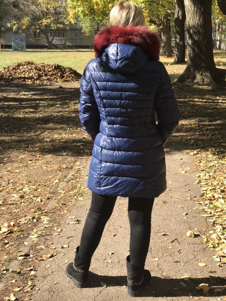 Зимний женский пуховик