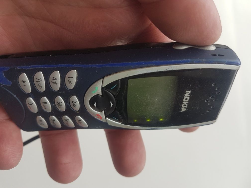 Do kolekcji - nokia 8210 granatowa