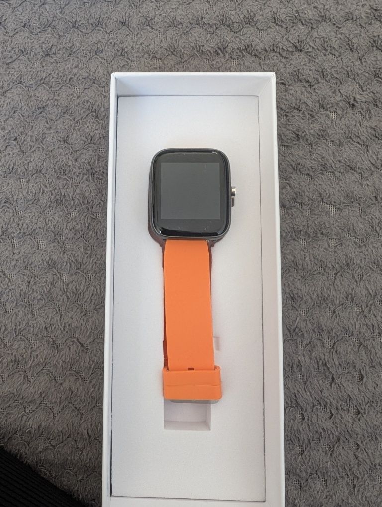 Zegarek sportowy, smartwatch, unisex. Vector Smart, Zibi.