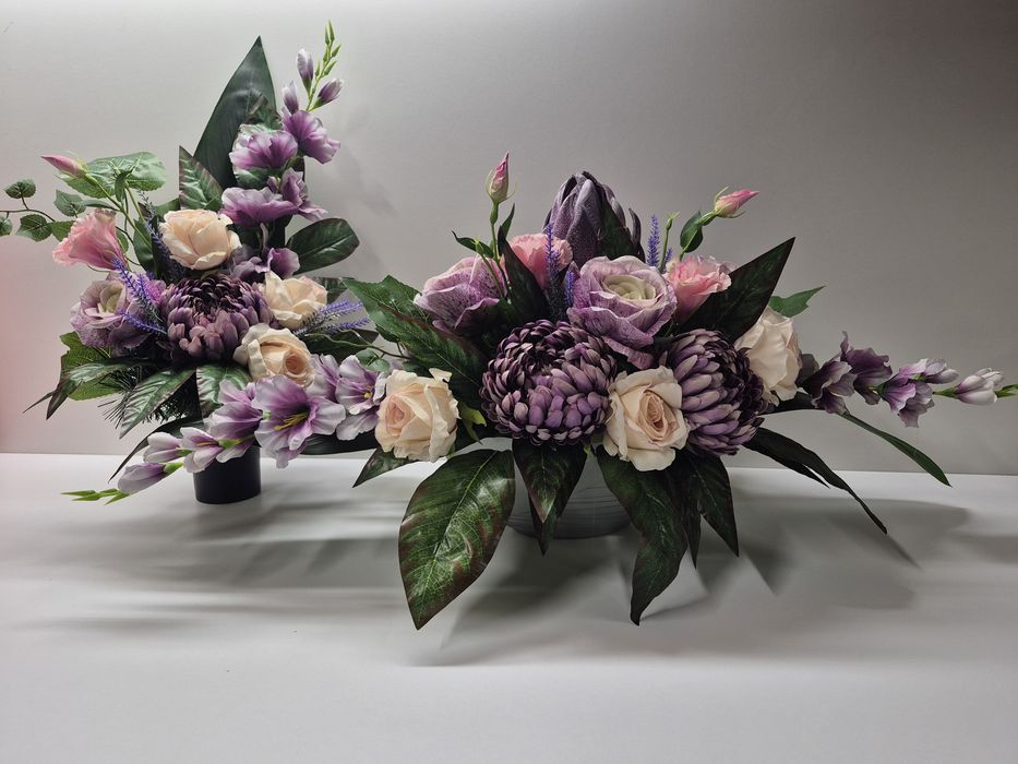 Kompozycja kwiatowa nagrobna Wszyatkich Świętych