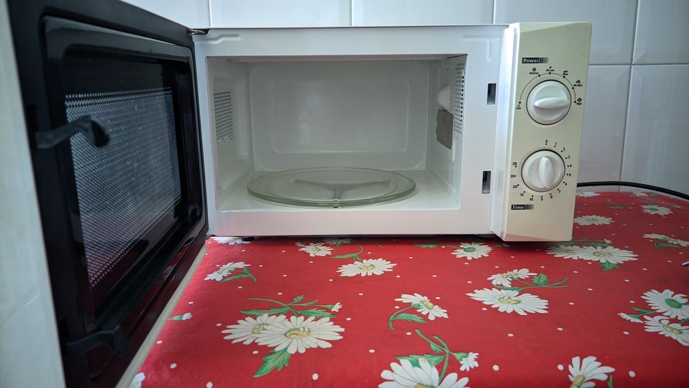 Microondas ELECTRONIA